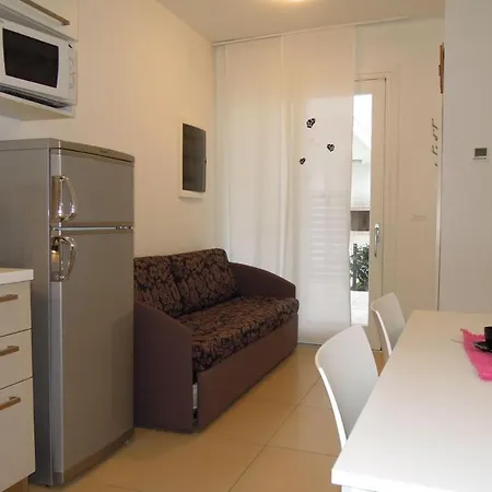 Modern Near The And Close To The Apartment *